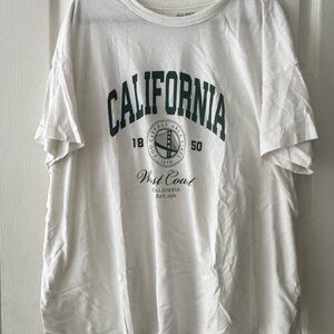 Old Navy Women's White California Graphic T-Shirt